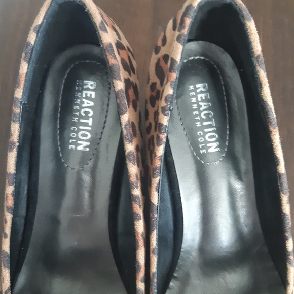 NWOT Leopard Kenneth Cole Reaction Wedges - Picture 4 of 7